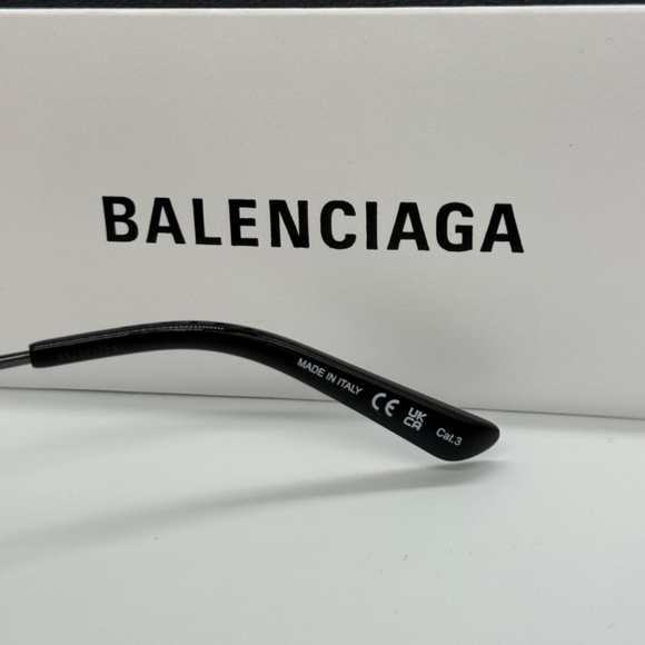 NEW BALENCIAGA BB0245S 001 UNISEX SUNGLASSES - Picture 10 of 11